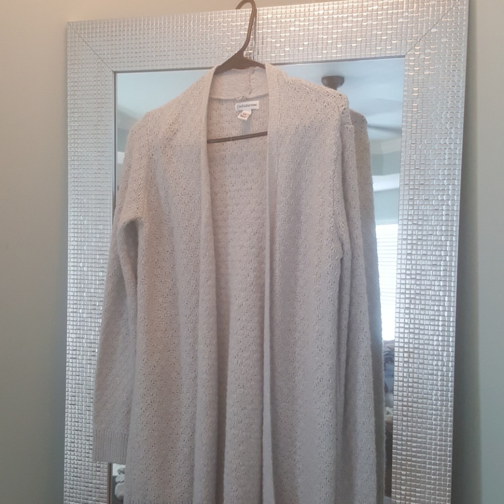 Very trendy cute cardigan